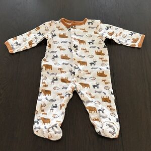 Baby Gear Animal 🦌 Footie (Buy 1, Get 1 Free)